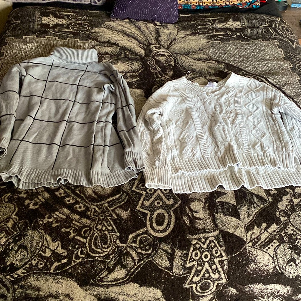 White V-neck sweater and gray turtleneck sweater size: Medium
